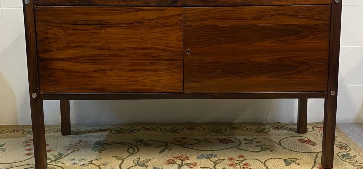 CÔMODA DITA LUCIANA